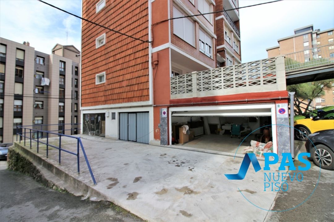 garaje en venta en santander